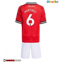 Otroške Nogometnih dresov Manchester United Lisandro Martinez #6 Domači 2025-26 Kratki rokavi (+ hlače)